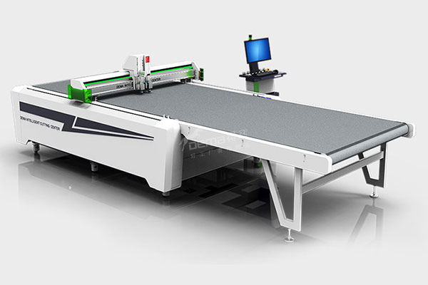 帶分揀平臺(tái)的得馬F11高速裁切機(jī)
